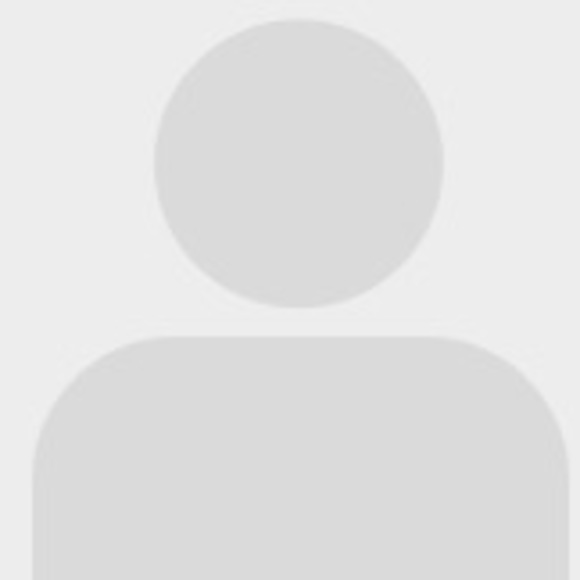 Meet your Posher, Hana - Picture 1 of 1